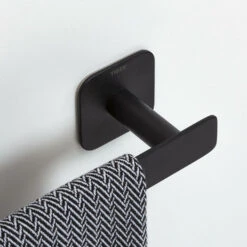 Tiger Handdoekrek Colar Zwart -Thuis Badkamer 123 2647