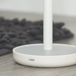 Tiger Reserverolhouder Urban Wit Staand 17 Tiger Reserverolhouder Urban Wit Staand -Thuis Badkamer 123 5246